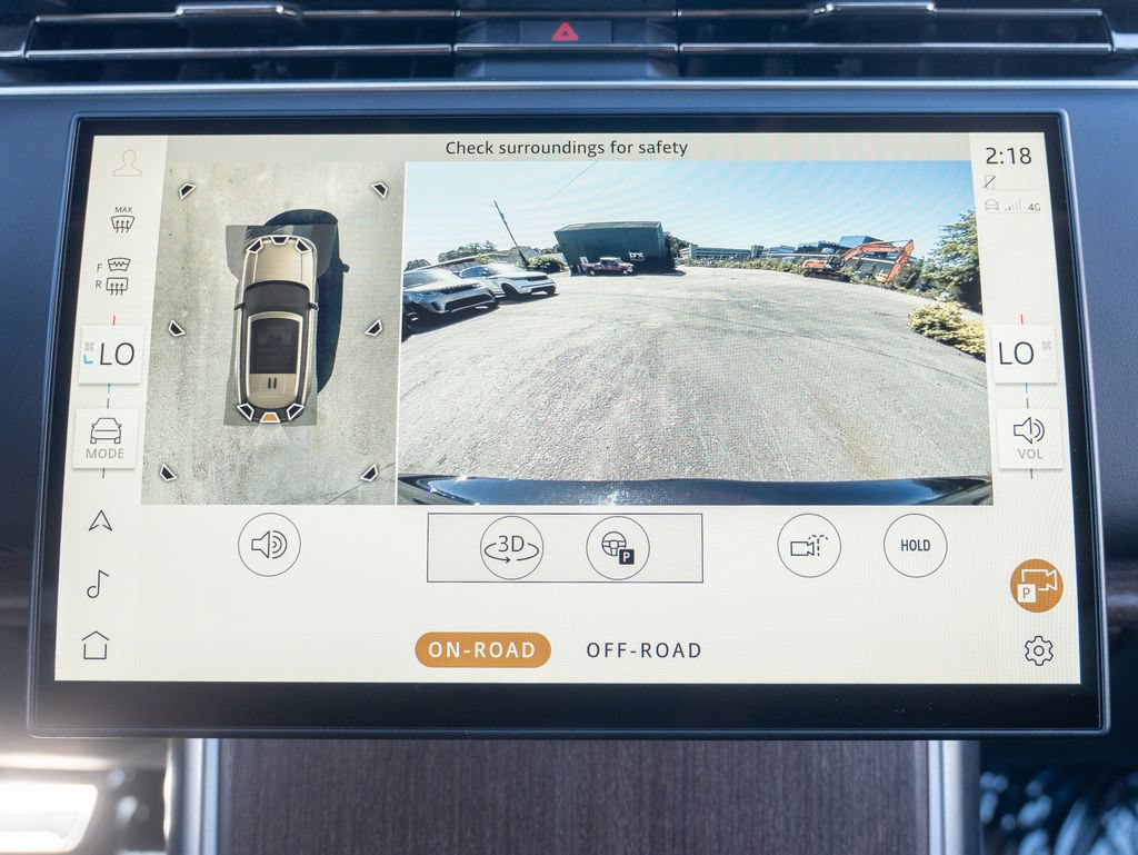Certified 2026 Land Rover Range Rover SE AWD/4WD image 30