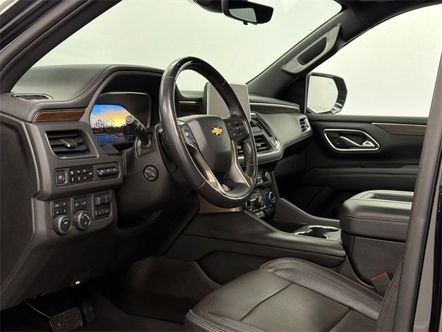 Used 2023 Chevrolet Tahoe High Country w/ Advanced Technology Package image 19