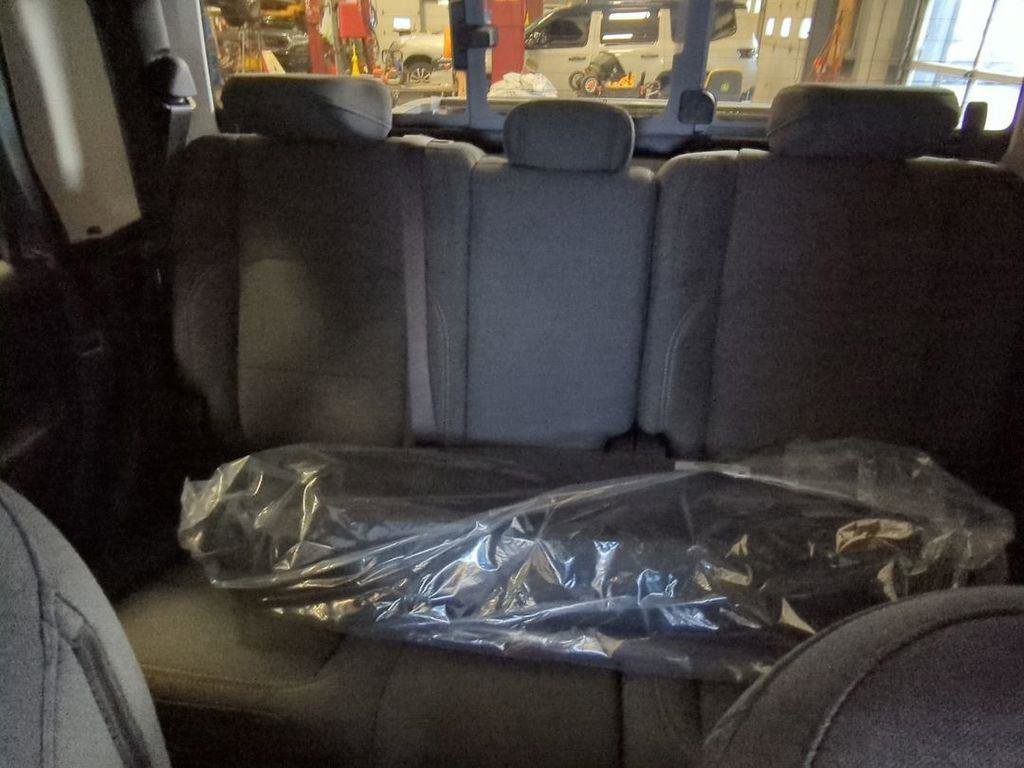 New 2026 Jeep Gladiator Sport image 32