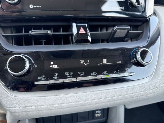 Used 2022 Toyota Corolla Cross L image 19