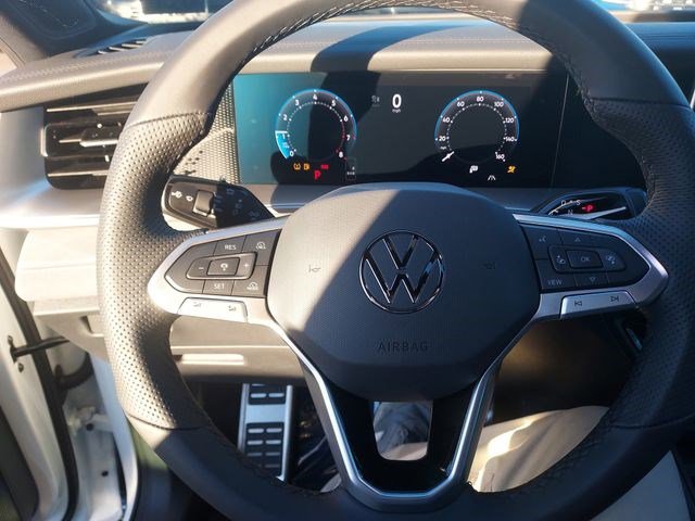 New 2026 Volkswagen Tiguan SE R-Line AWD/4WD image 26