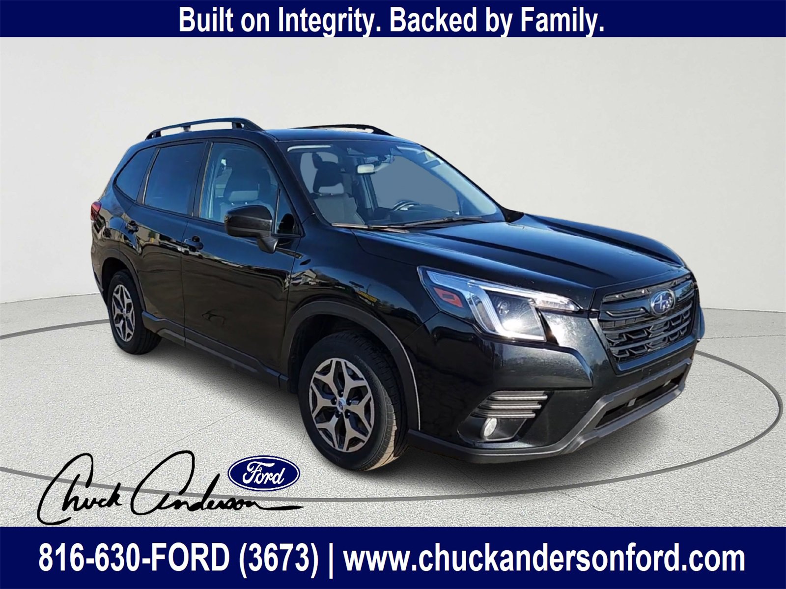 Used 2023 Subaru Forester Premium image 1