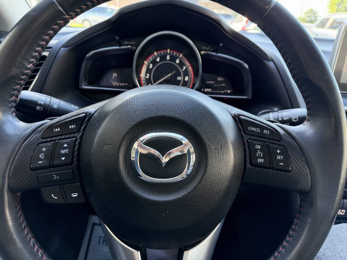 Used 2014 MAZDA MAZDA3 s Touring FWD image 15