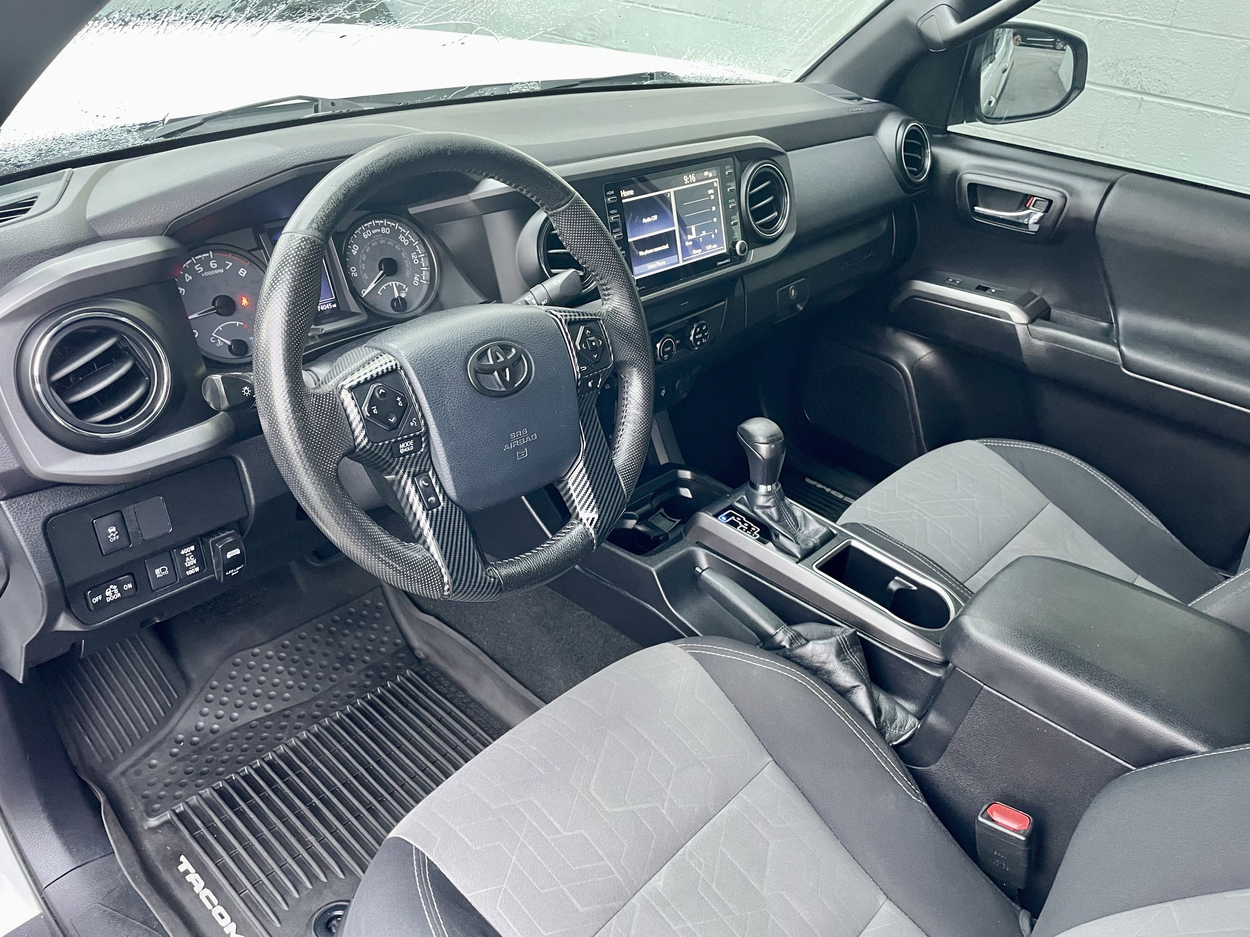 Used 2020 Toyota Tacoma TRD Off-Road image 13
