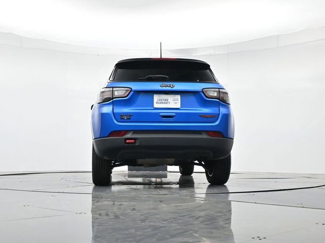 Used 2022 Jeep Compass Trailhawk w/ Trailhawk Elite Group AWD/4WD image 40