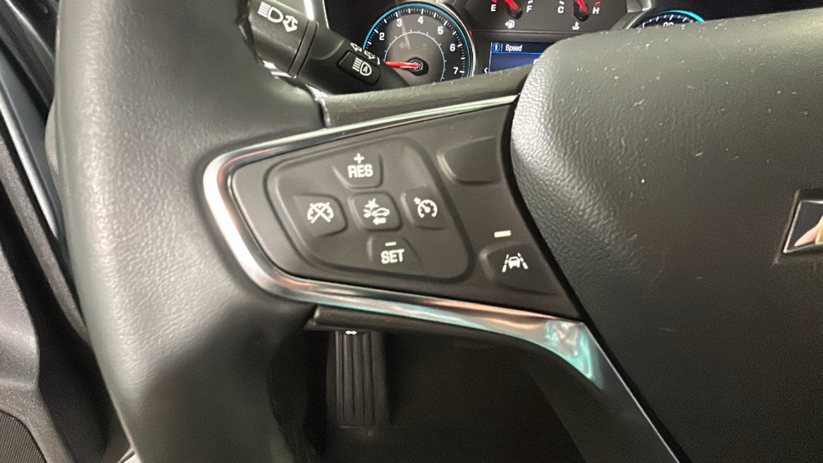 Used 2024 Chevrolet Equinox LT w/ LPO, Floor Liner Package AWD/4WD image 18