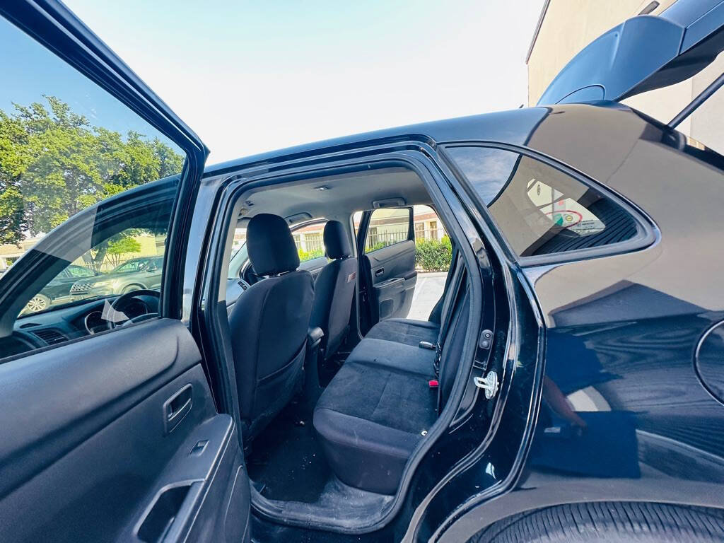 Used 2013 Mitsubishi Outlander Sport ES FWD image 14