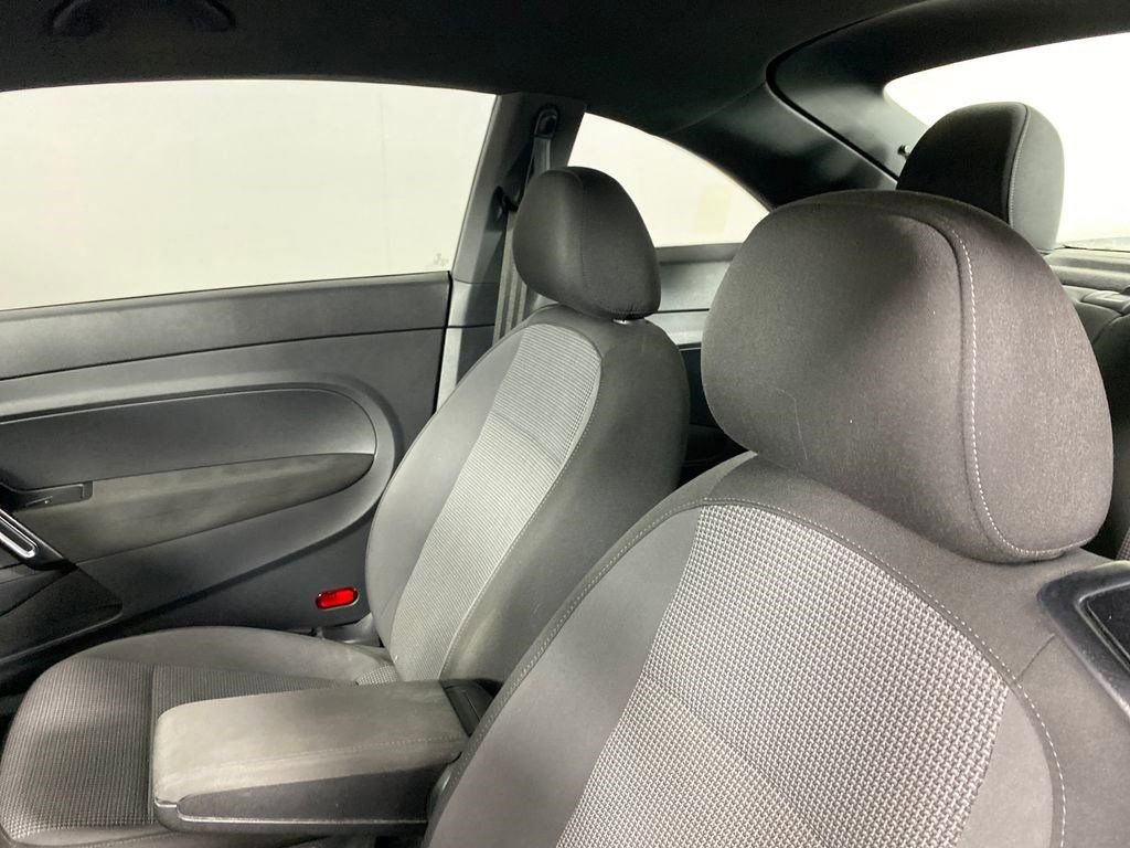 Used 2017 Volkswagen Beetle 1.8T image 8