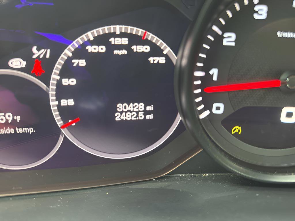 Used 2023 Porsche Cayenne Base image 21