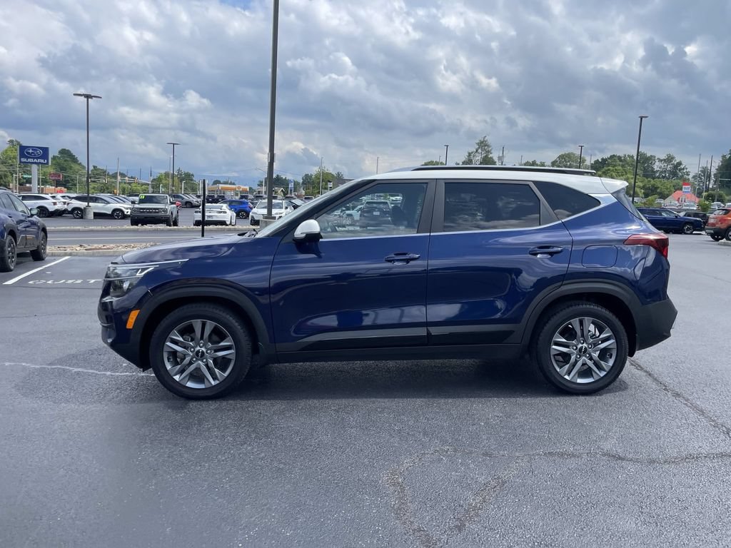 Used 2022 Kia Seltos S FWD image 3
