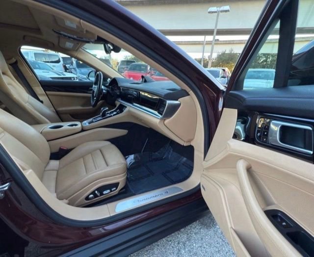 Used 2020 Porsche Panamera 4 AWD/4WD image 9