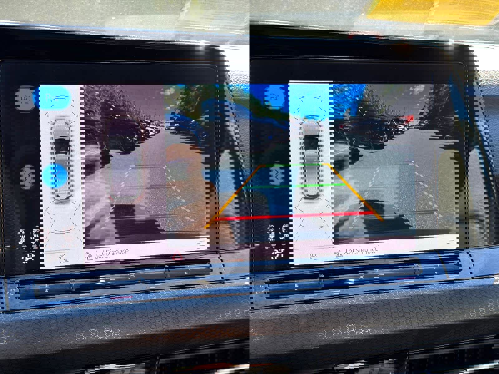 Used 2022 Volkswagen GTI SE image 29