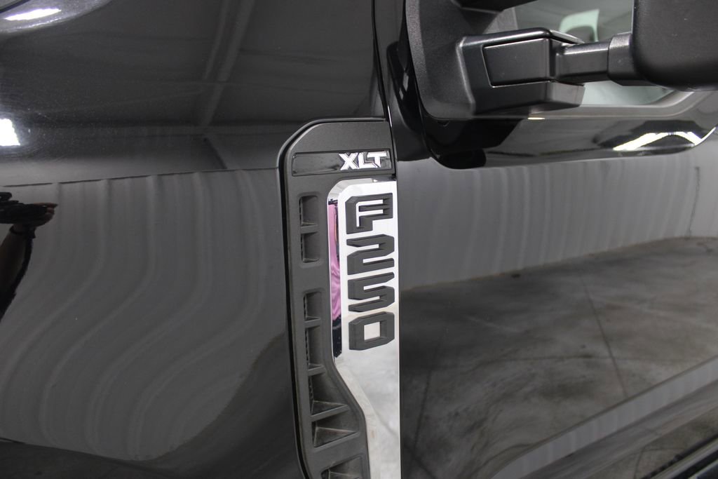 Used 2024 Ford F250 XLT image 14