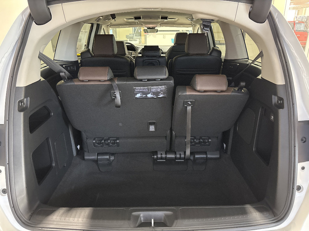 New 2026 Honda Odyssey Elite image 25