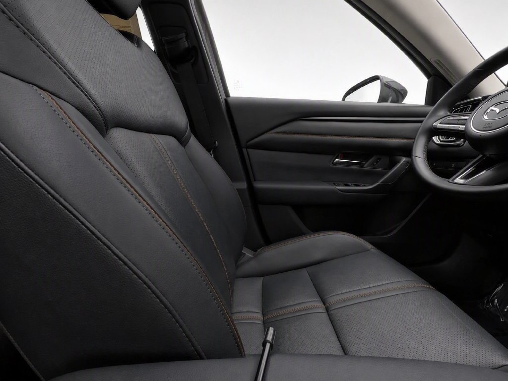 Used 2023 MAZDA CX-50 AWD 2.5 S w/ Premium Plus Pkg image 16