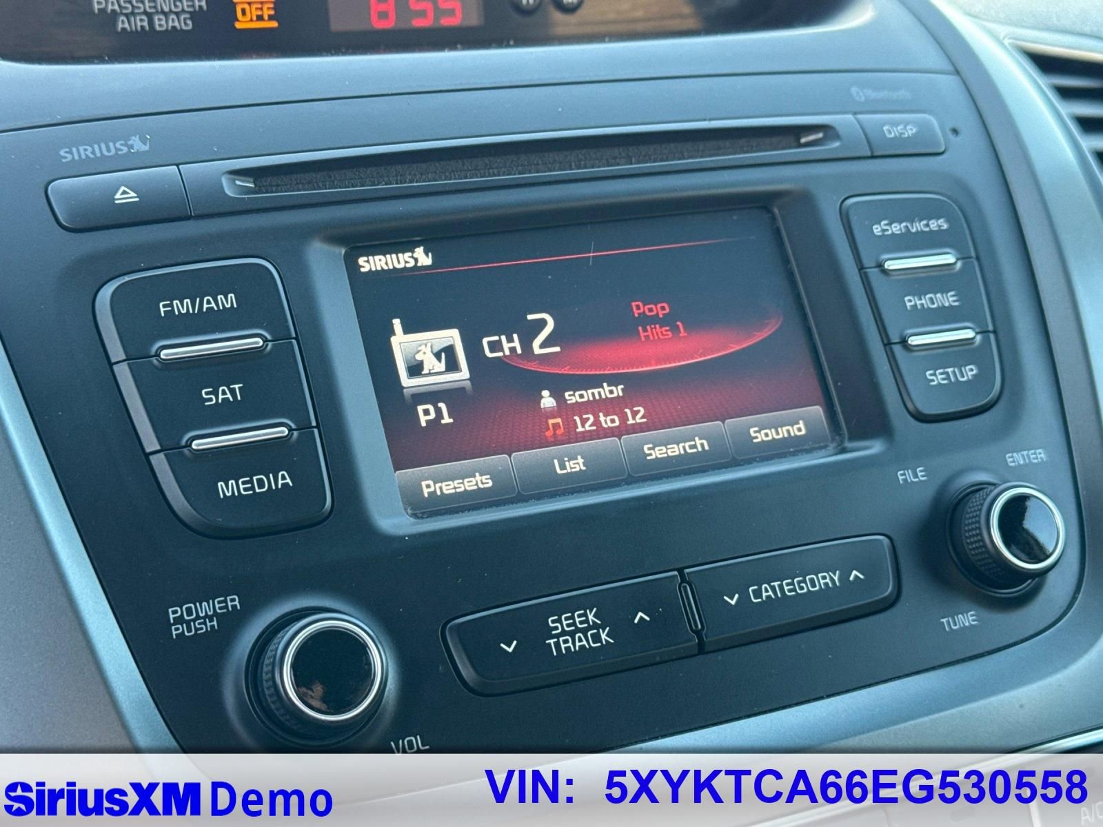 Used 2014 Kia Sorento LX image 31