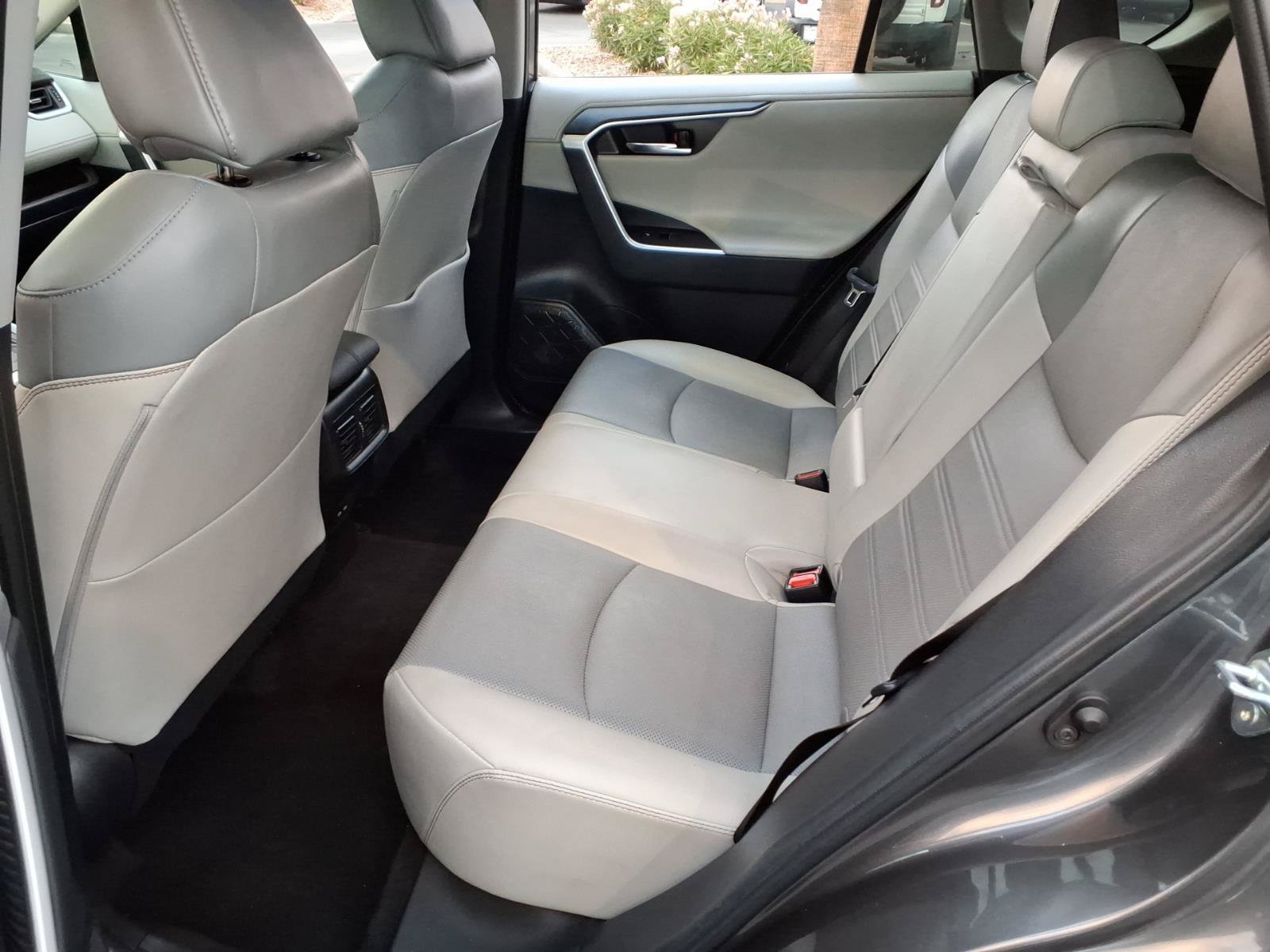 Certified 2022 Toyota RAV4 Limited FWD image 10