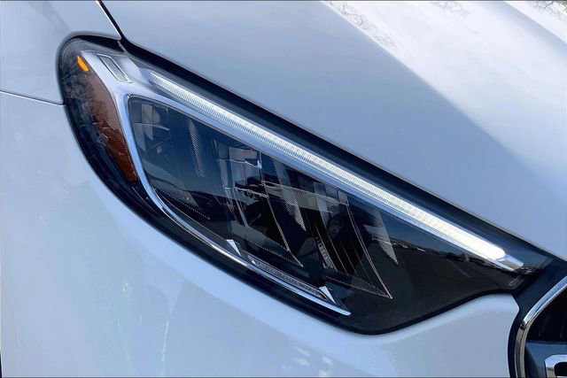 Used 2025 Mercedes-Benz GLC 300 4MATIC image 24