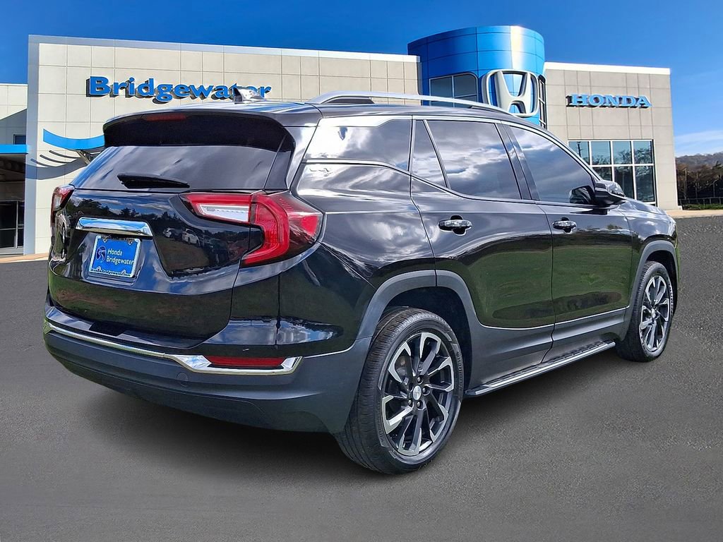 Used 2022 GMC Terrain SLT w/ Infotainment Package II image 5