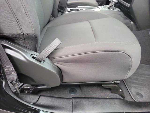 Used 2022 Jeep Wrangler Unlimited Sport image 7