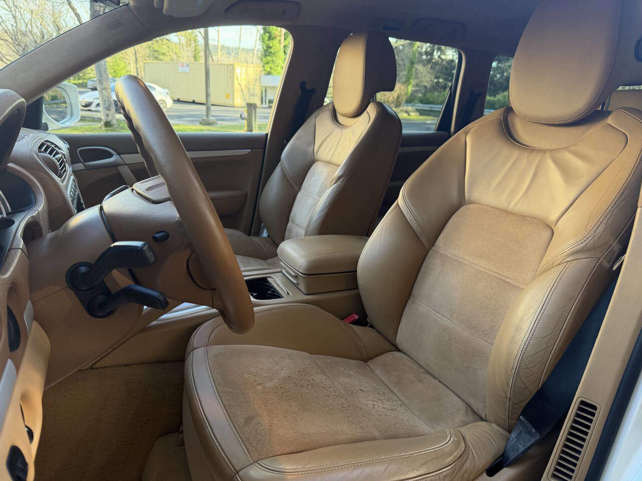 Used 2008 Porsche Cayenne GTS image 11