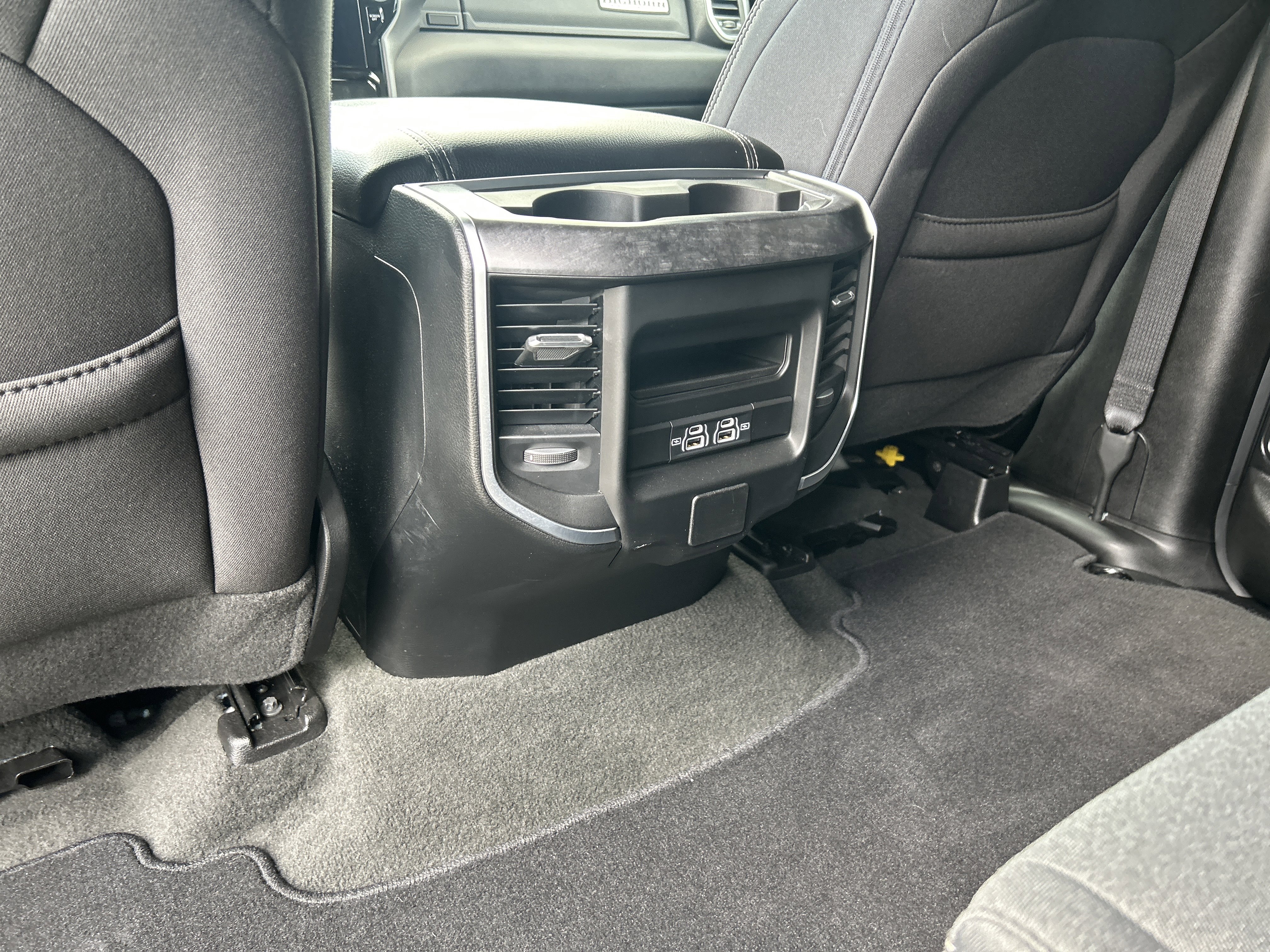 Certified 2024 RAM 1500 Big Horn AWD/4WD image 14