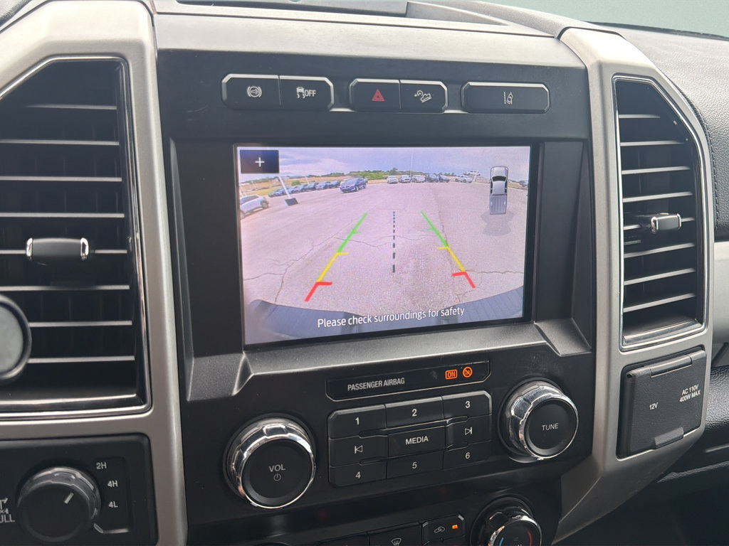 Used 2020 Ford F250 Lariat w/ Lariat Ultimate Package AWD/4WD image 10