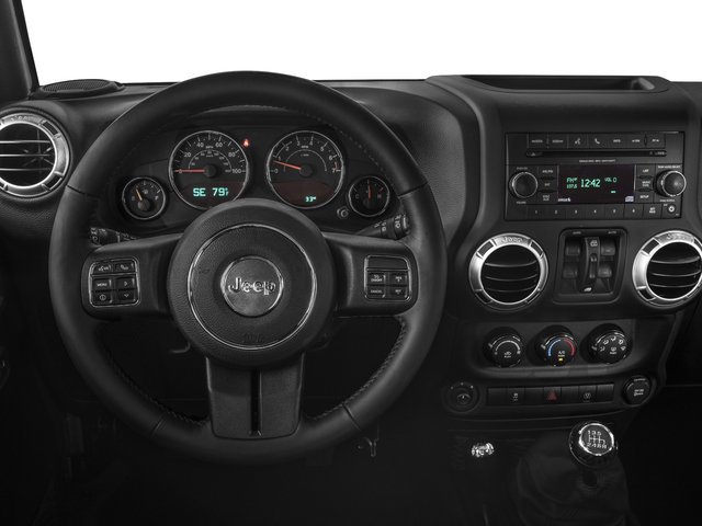 Used 2016 Jeep Wrangler Unlimited Sahara AWD/4WD image 10