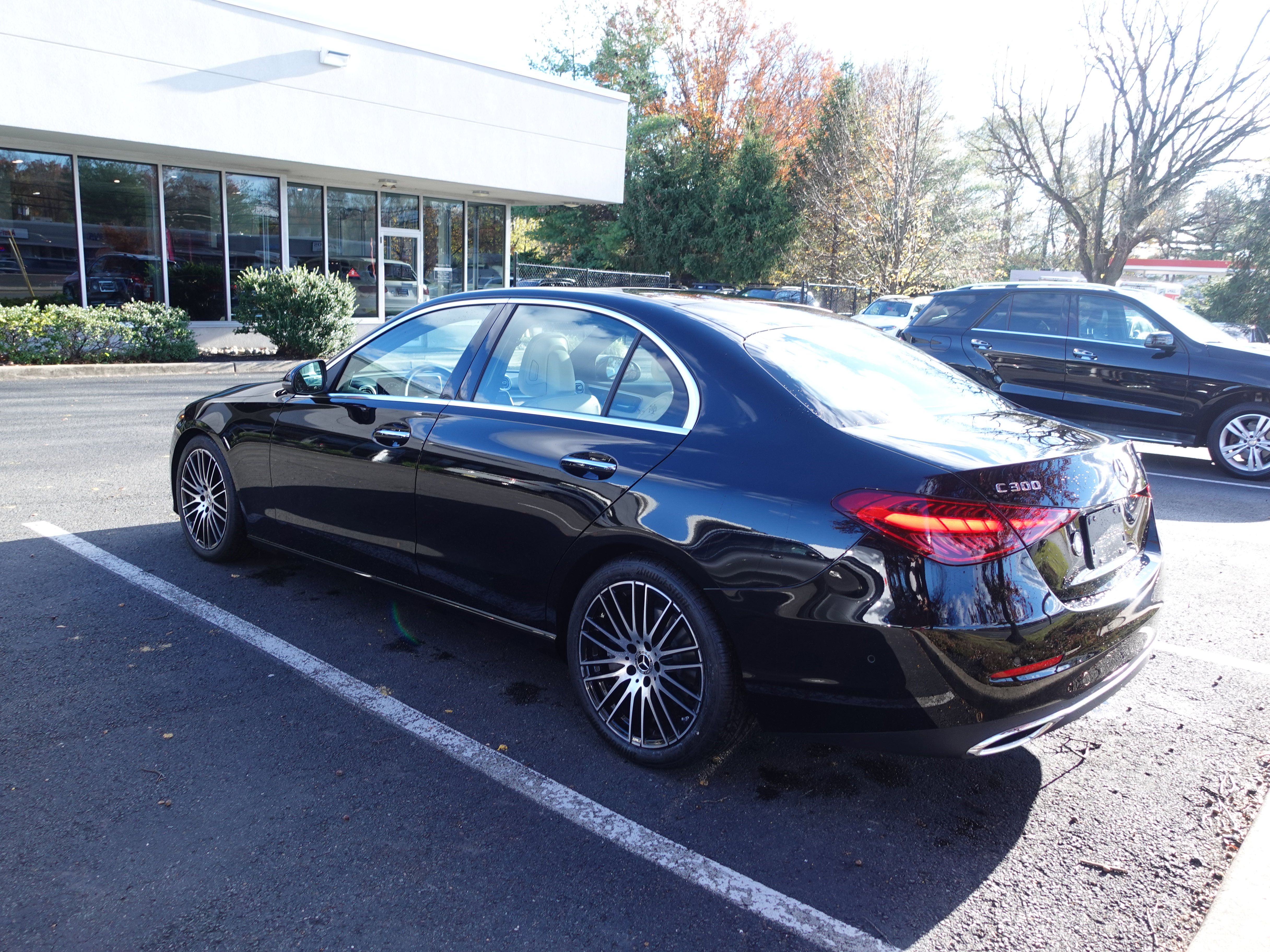 Certified 2022 Mercedes-Benz C 300 4MATIC Sedan image 6