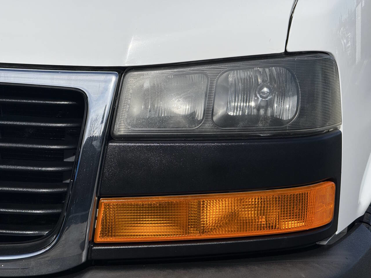 Used 2013 GMC Savana 2500 image 18