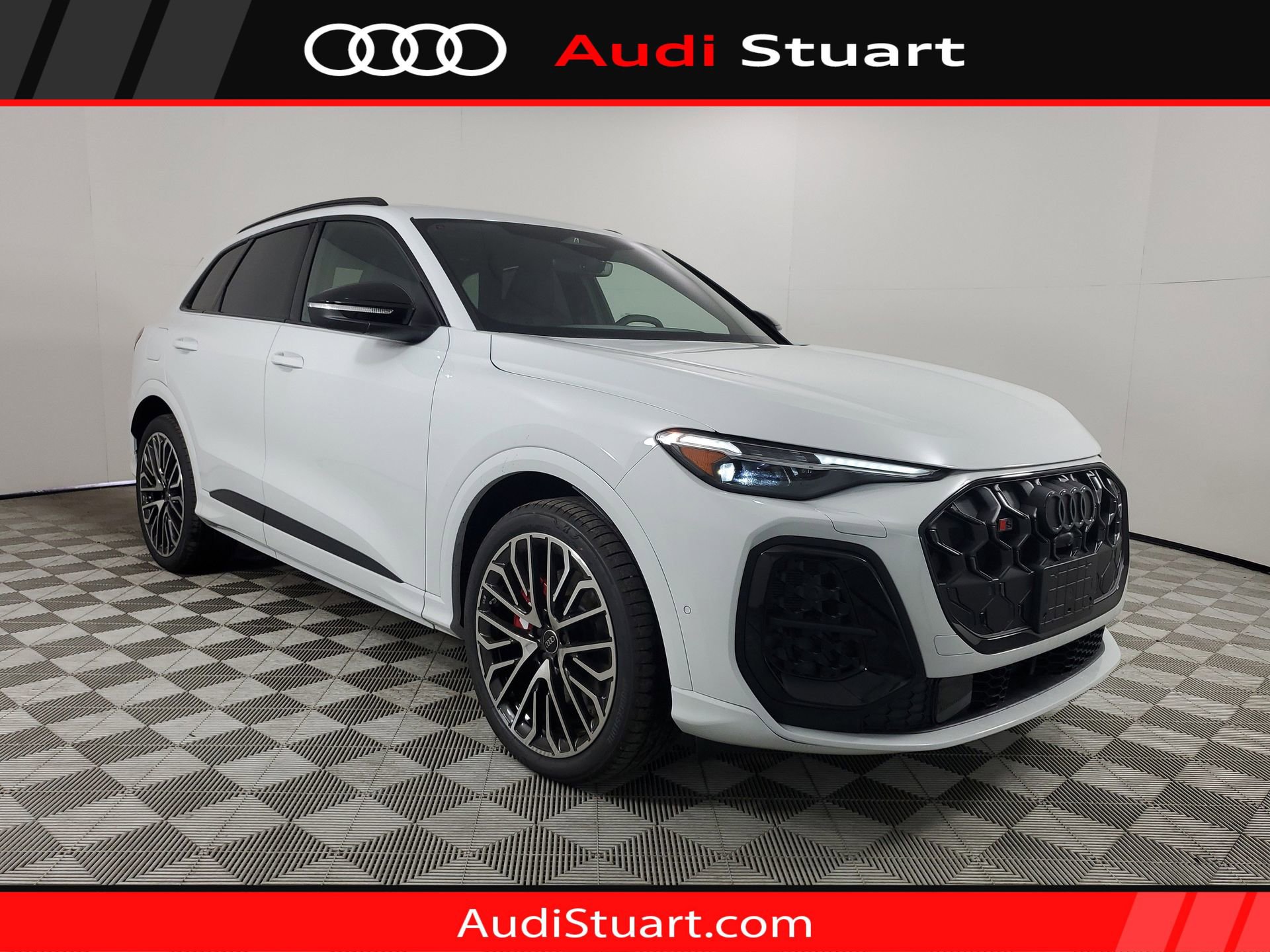 New 2025 Audi SQ5 Premium Plus 360° Tour