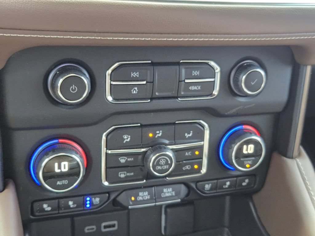 Used 2023 Chevrolet Tahoe High Country RWD image 29