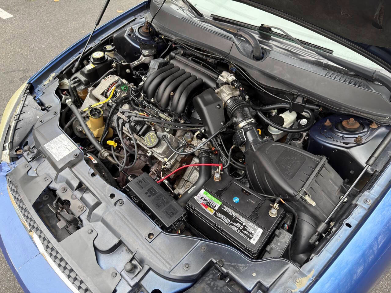 Used 2003 Ford Taurus SE image 25