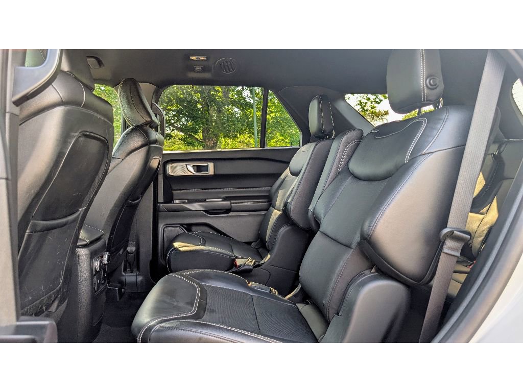 Used 2020 Ford Explorer ST w/ Premium Technology Package image 16