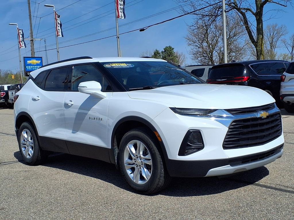 Used 2022 Chevrolet Blazer LT FWD image 3