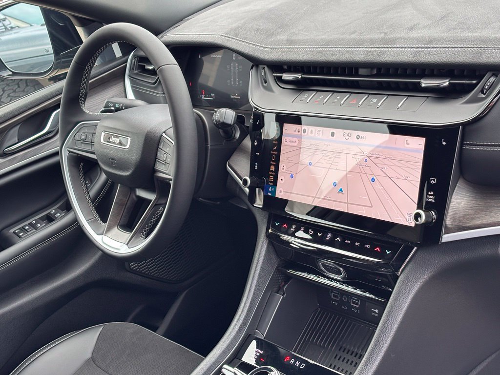 New 2027 Jeep Grand Cherokee 4WD image 25