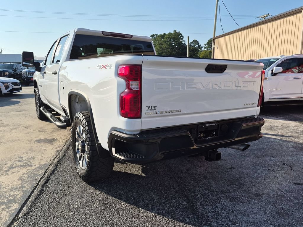 Used 2022 Chevrolet Silverado 2500 Custom w/ Gooseneck/5TH Wheel Package AWD/4WD image 2