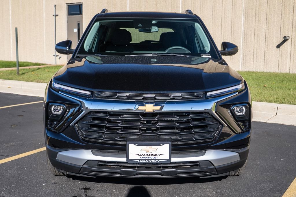 New 2026 Chevrolet TrailBlazer LT w/ Convenience Package image 3