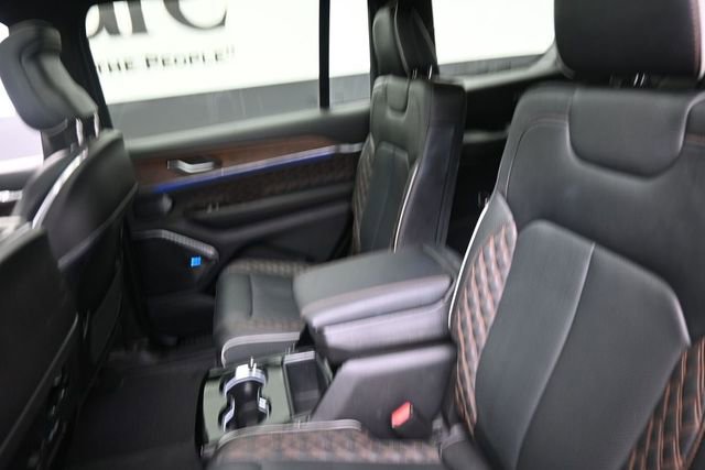 Used 2023 Jeep Grand Cherokee L Summit w/ High Altitude Package AWD/4WD image 22