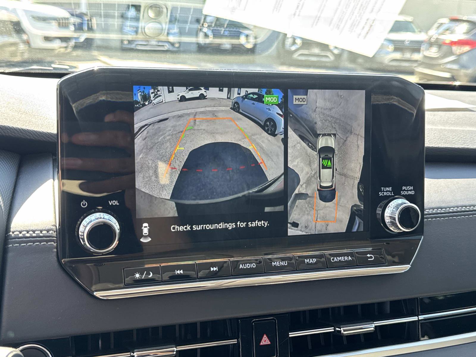 Used 2023 Mitsubishi Outlander SE image 29