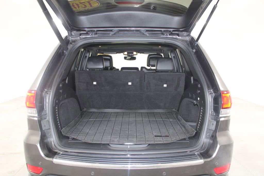 Used 2021 Jeep Grand Cherokee Limited w/ Trailer Tow Group IV image 16