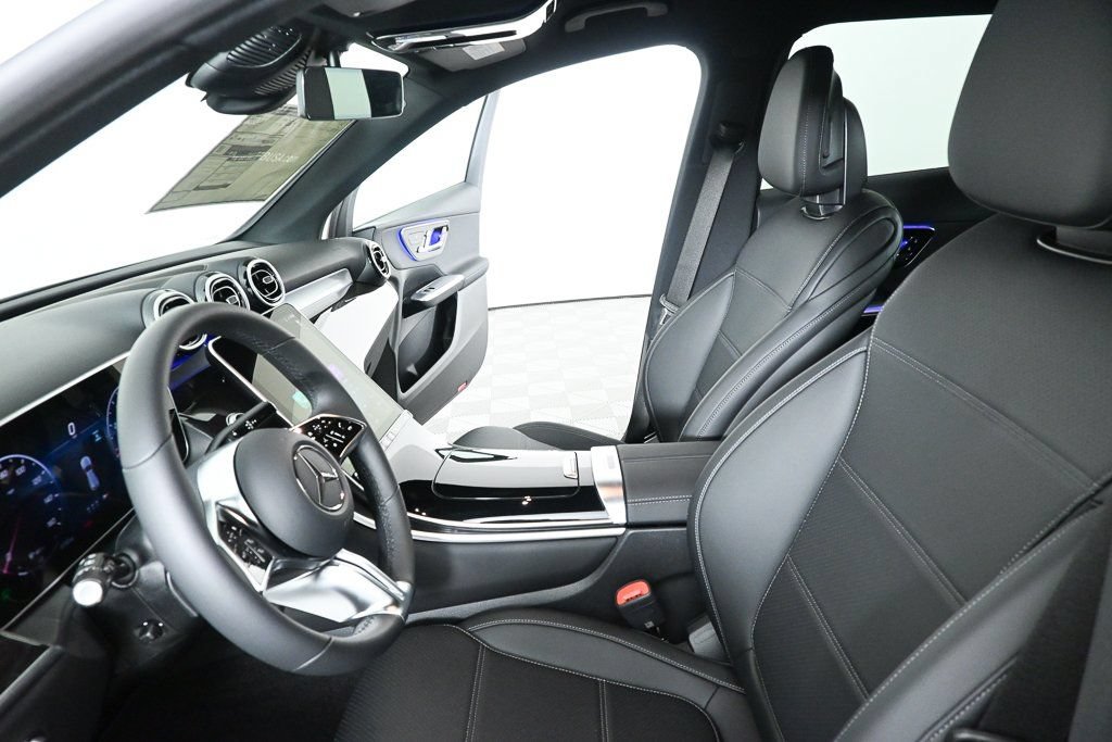New 2025 Mercedes-Benz GLC 300 4MATIC image 7