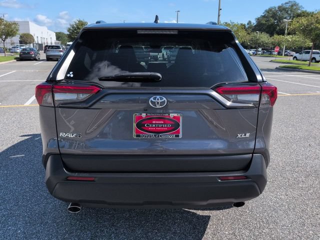 Certified 2022 Toyota RAV4 XLE FWD image 5