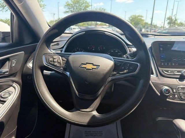 Used 2024 Chevrolet Malibu LT FWD image 25