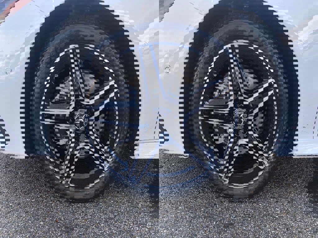 New 2026 Mercedes-Benz CLA 250 4MATIC image 9