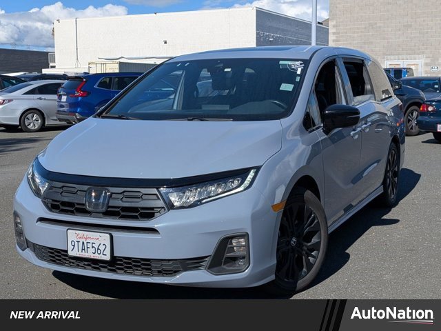 Used 2025 Honda Odyssey Sport-L video 1