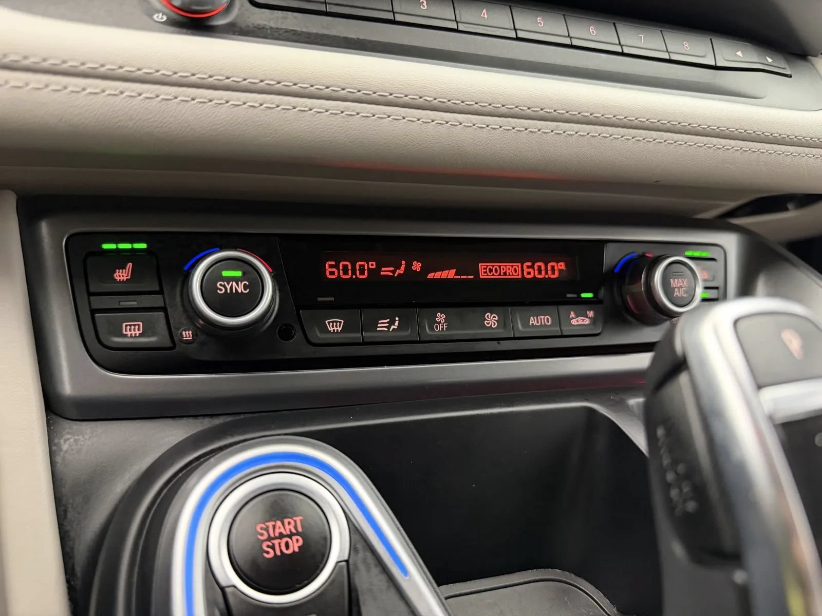Used 2016 BMW i8 AWD/4WD image 23