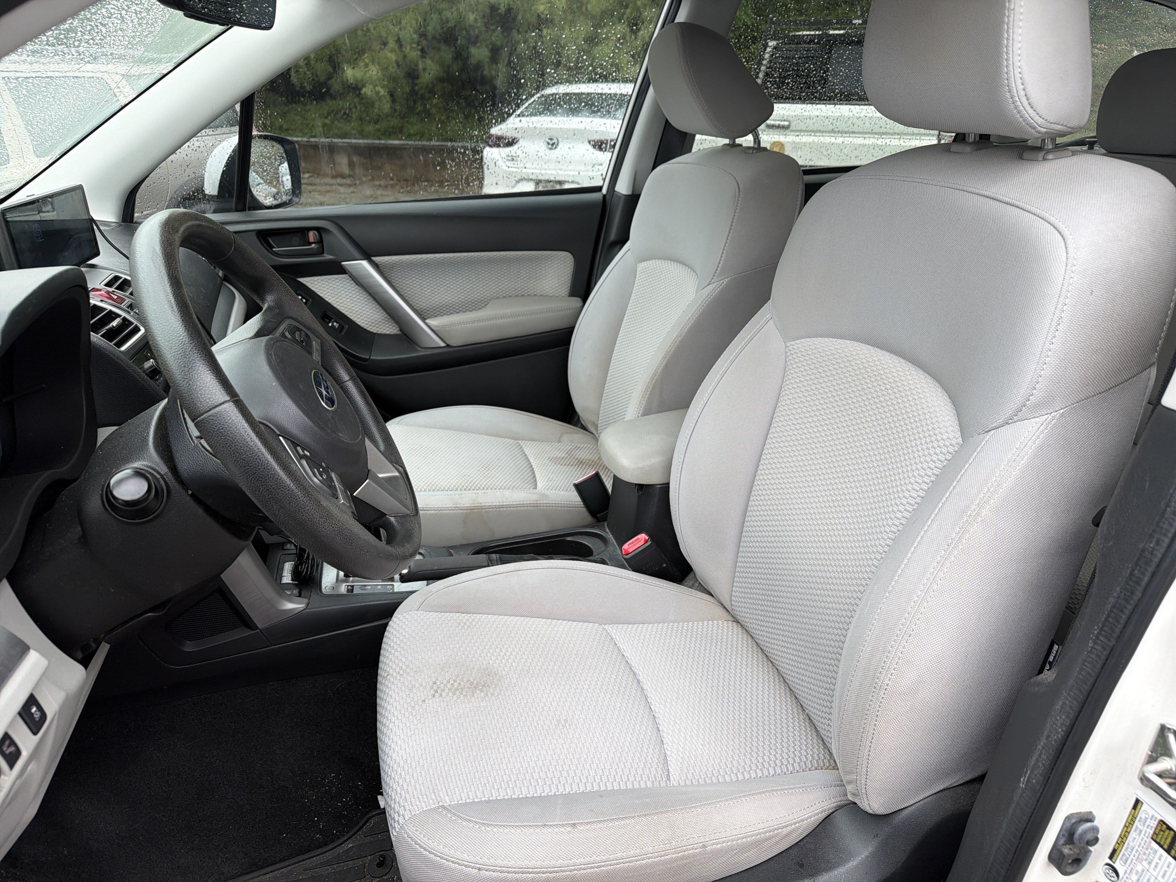 Used 2017 Subaru Forester 2.5i Premium AWD/4WD image 10