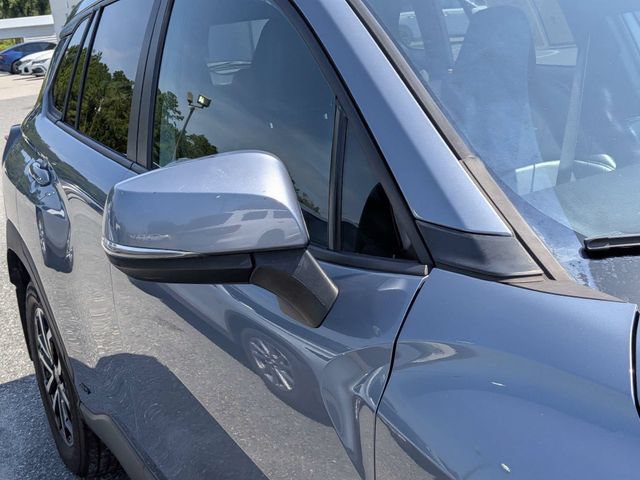 Used 2023 Toyota Corolla Cross AWD Hybrid image 9