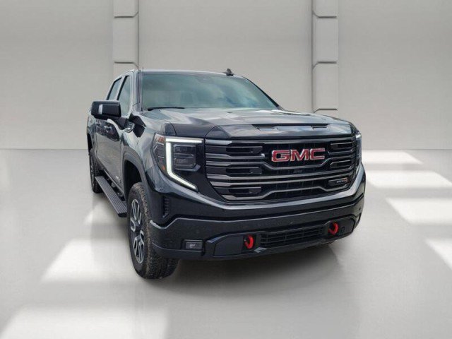 Used 2025 GMC Sierra 1500 AT4 w/ AT4 Premium Package AWD/4WD image 3